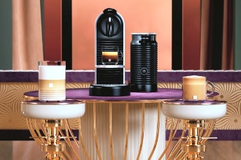 Canela, almendras e hibiscus