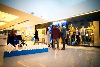 Columbia corta cintas