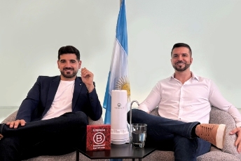 Fundadores de Hidrolit