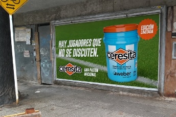 Campaña celeste y blanca