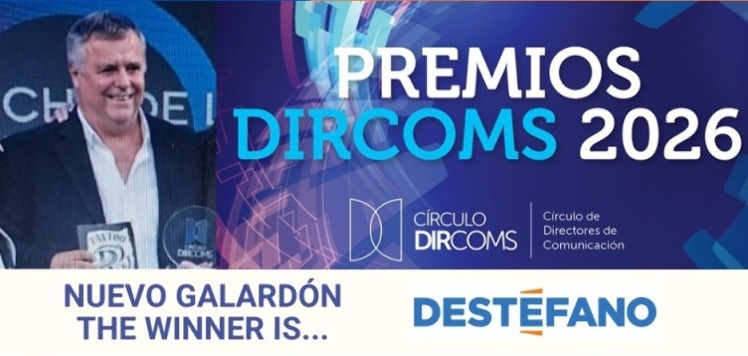 Un niño, un bosque, un libro by Claudio Destéfano