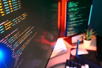 IBM, Red Hat y Deloitte anuncian colaboración en Lightwell 