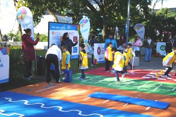 Plaza Activa Joy of Moving 