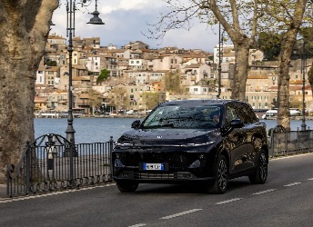 el Nuevo Leapmotor B10 ultra-híbrido
