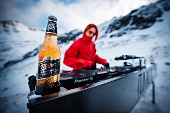 Miller se une a Tango Biosessions 